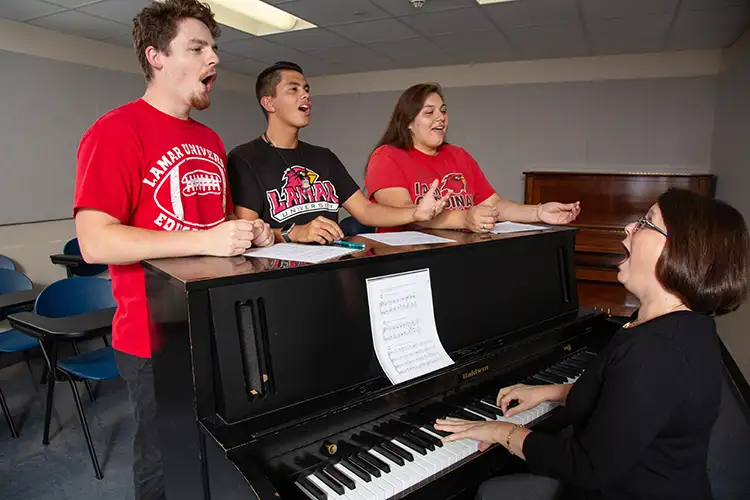 Bachelor of Music in Music Performance – Voice