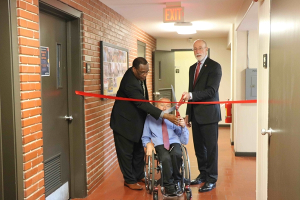 DRC Opens Assistive Technology Lab