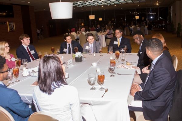 Alumni, student networking event tradition continues