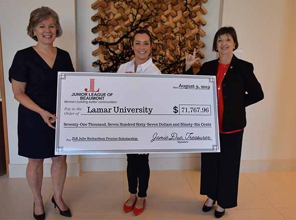 Junior League of Beaumont establishes the Julie Richardson Procter Scholarship at Lamar University