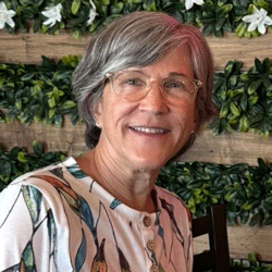 Gail Binagia Artist Photo