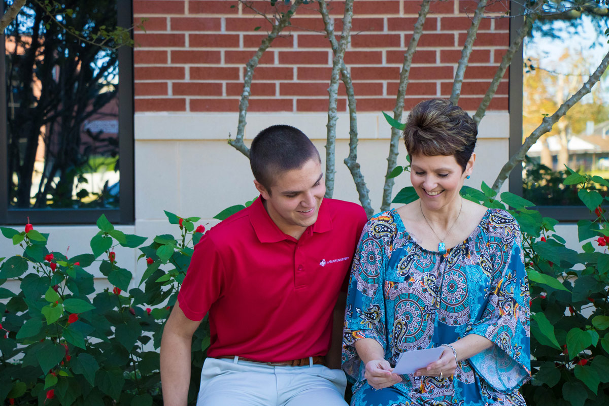 LU Undergrad Receives Grant for Cancer Research