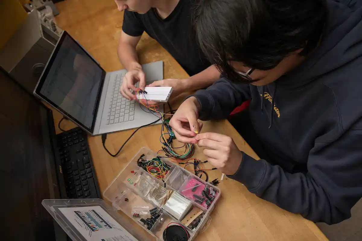 Electrical Engineering - Lamar University