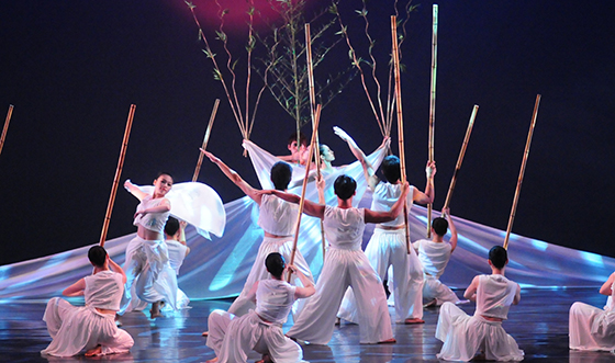 Tainan University dancers