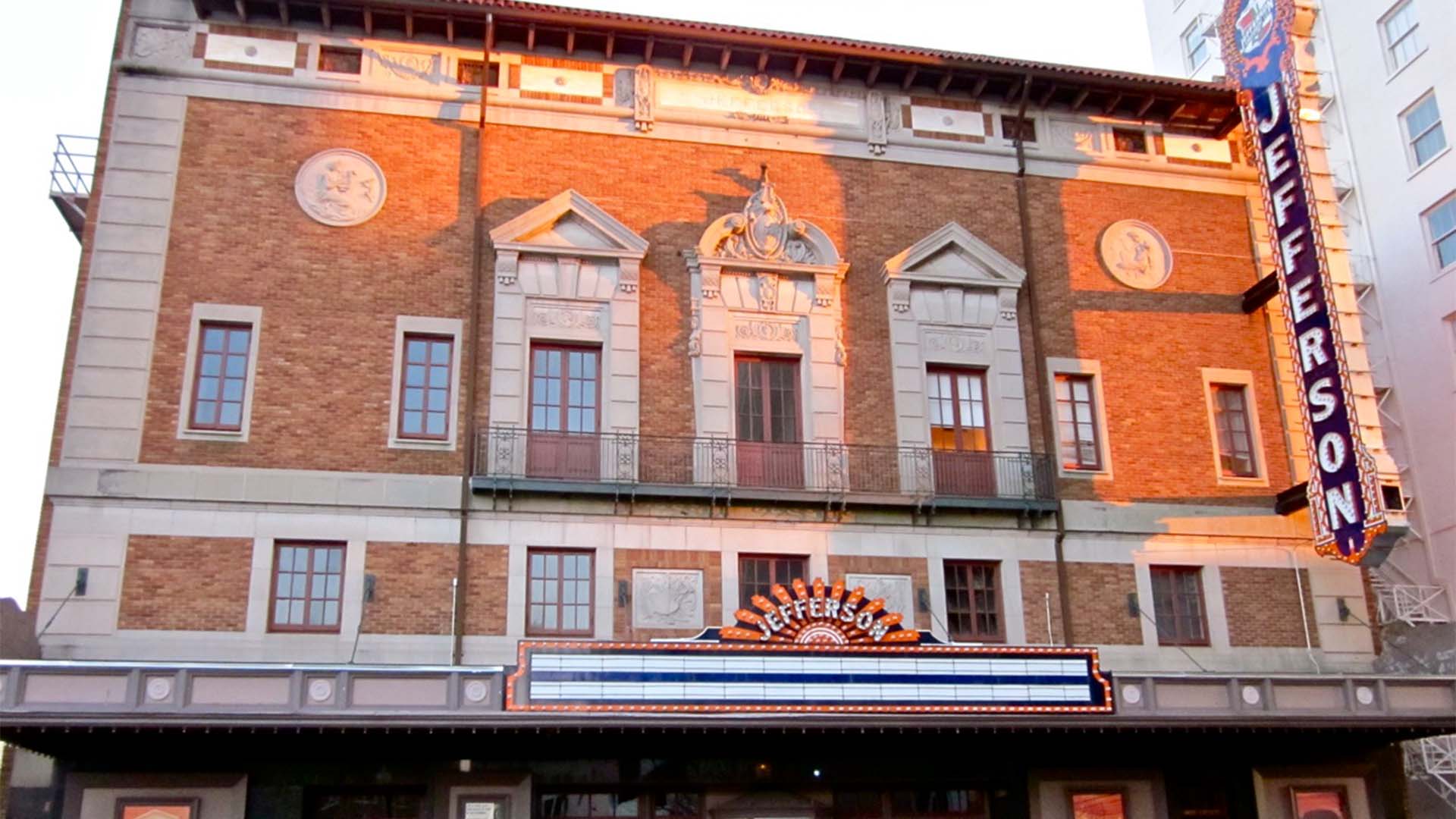 jefferson-theatre.