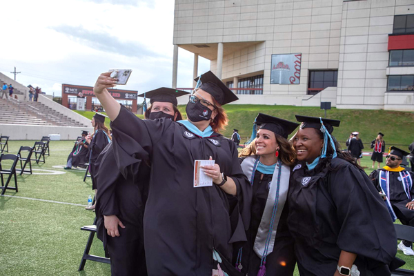 Lamar University to confer degrees, celebrate graduates