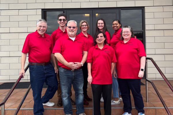 Alpha Delta Chi Chapter of Lambda Pi Eta at Lamar University wins Chapter of the Year award