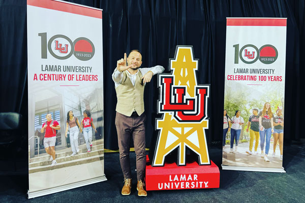 Dr. Mehmet Akkurt champions global mental health equity in keynote address 