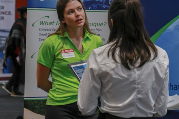 Students share insights from College of Engineering fall career fair