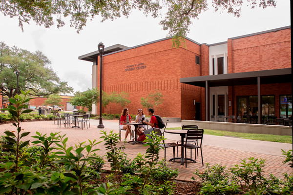 TimelyCare offers students free mental health support, 24/7 virtual counseling