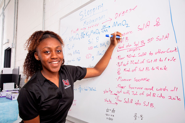 Engineering programs post top salaries, lowest debt ratios in state report