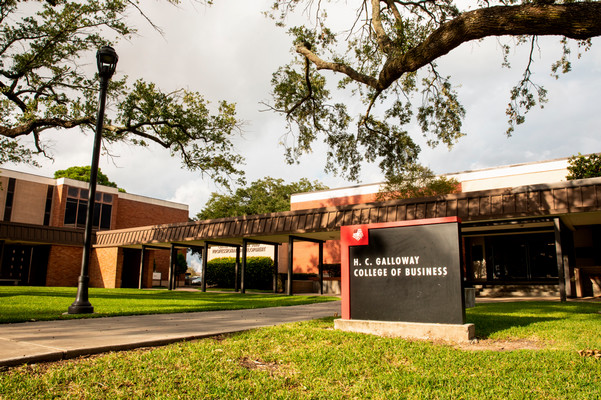 College of Business to host Business Week for LU students