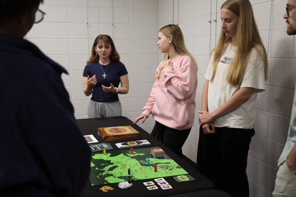Honors students turn World War II art history into interactive board games