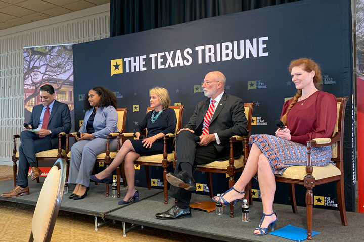 Texas Tribune editor Ayan Mittra, left, moderated a panel discussion on social mobility in higher education featuring Ashley Williams, Millicent Valek, Kenneth Evans and Ginger Gossman, Monday, in Gray Library. UP photo by Olivia Malick
