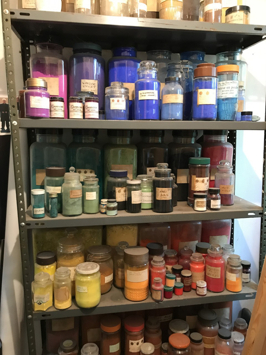 messer's collection of tempura paint pigments
